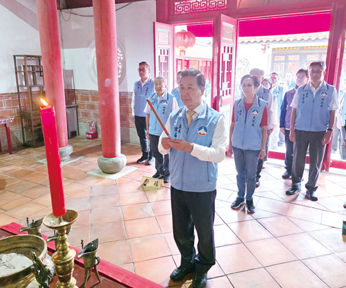 朱熹895歲誕辰祭典，由縣長陳福海擔任主祭。（許峻魁攝）