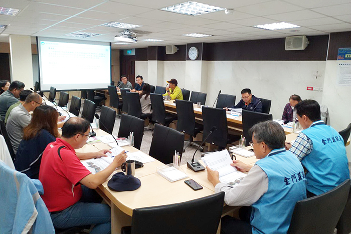 縣府召開「向海致敬－海岸清潔維護計畫」工作小組會議。
（環保局提供）