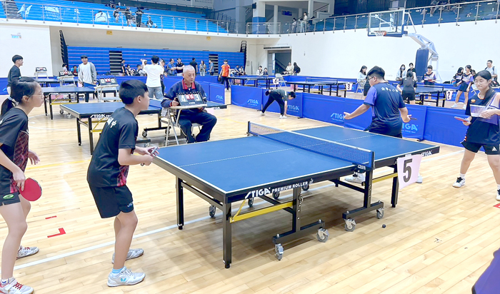 中小學桌球錦標賽賽況。（城中提供）