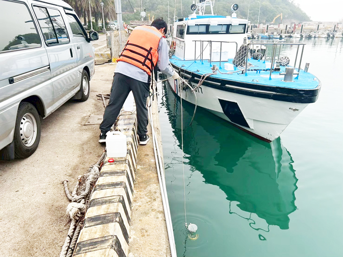 環保局進行年度水質監測。（環保局提供）