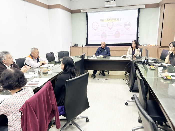 金門高中校務發展基金會召開第七屆第四次董事暨監察人會議，由董事長洪成發議員主持會議。（許加泰攝）