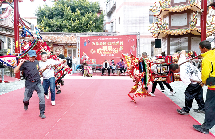 迎城隍藝陣傳承成果震撼開幕。（蔡麗玉攝）
