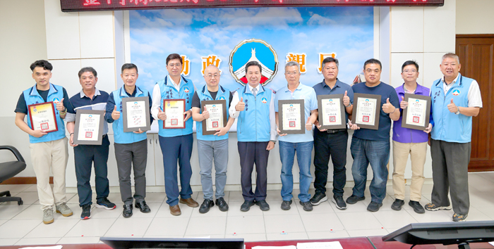 縣長陳福海執政下，帶領金門縣政府與各鄉鎮公所獲獎連連。（薛子軒攝）