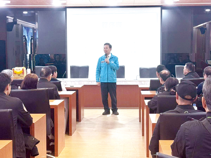 桃園市金門同鄉會理事長林天福率理監事幹部一行33人，22日上午率團至縣府拜會。（社會處提供）