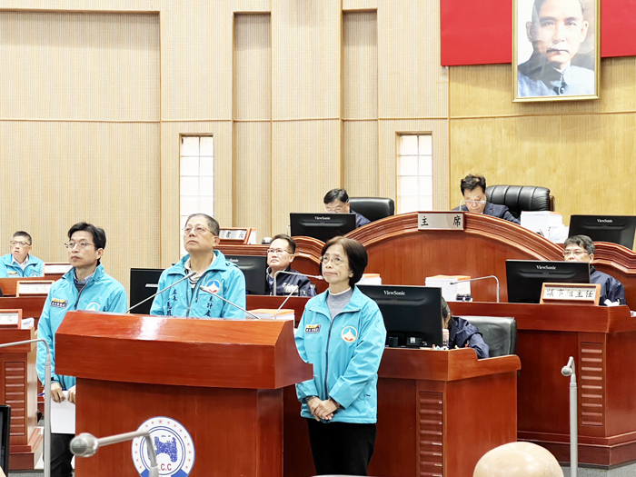 金門縣議會昨在會中，針對審議金門縣115年度總預算案說明。（許峻魁攝）