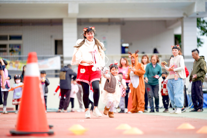 西口國小舉辦歲末園遊會，為學校及社區注入滿滿活力及溫度。（西口國小提供）