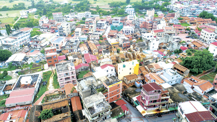 「沙美老街遊程」，透過專人導覽、步行探索的方式，引領民眾走入沙美街區的日常場景。（翻攝臉書樂遊金門）