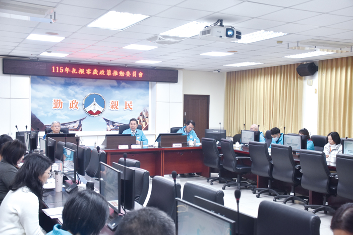 縣長陳福海期勉大家一起為孩子扎根、為金門續航。（莊煥寧攝）