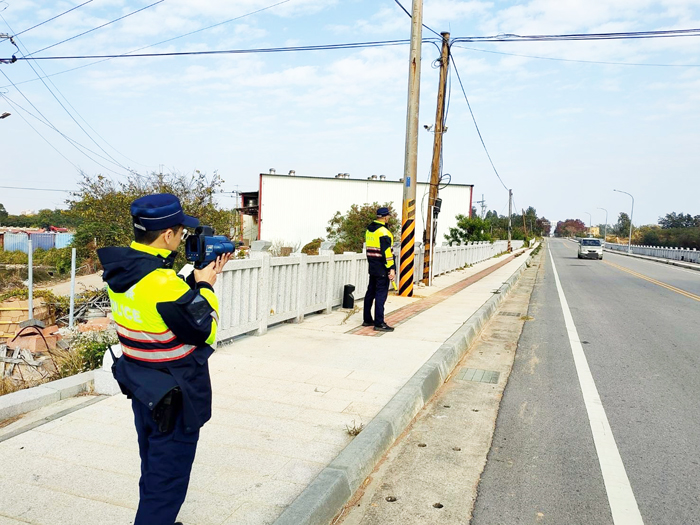 超速取締。（縣警局提供）