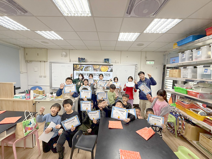卓環國小舉辦為期五天的寒假英語營隊，讓學生在寒假期間持續學習、樂在其中。（卓環國小提供）