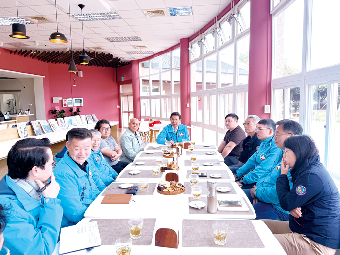 推動文化觀光與青年創業，縣長陳福海視察文化園區促進產業發展。（李映蓉攝）