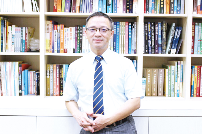 金門大學第五任校長遴選結果揭曉，現任學術副校長洪集輝脫穎而出。（金大提供）