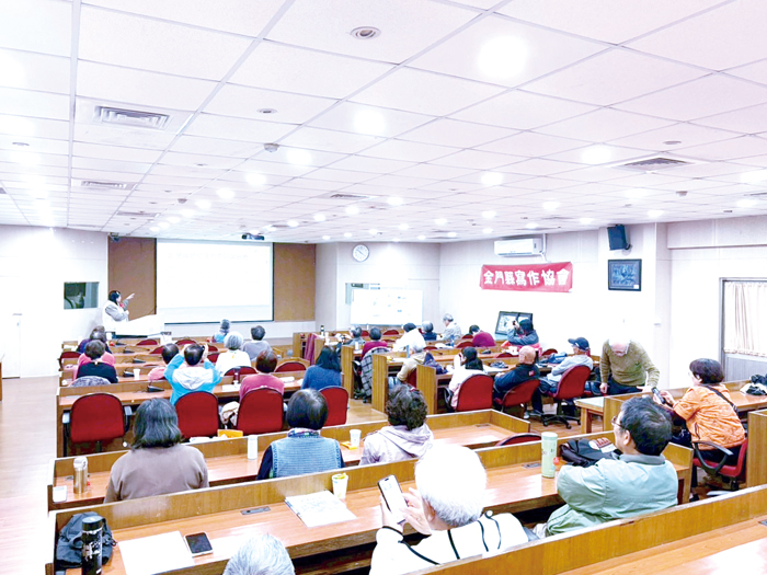 金門寫作協會昨日舉辦春季333讀書會。（金門寫作協會提供）