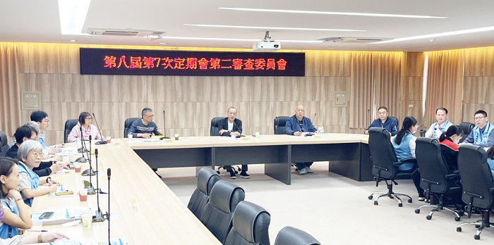 第二審查委員會會議由召集人陳泱瑚主持。
（陳麗妤攝）