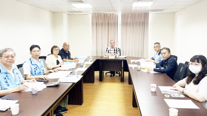 第二審查委員會由召集人陳泱瑚主持。（陳麗妤攝）