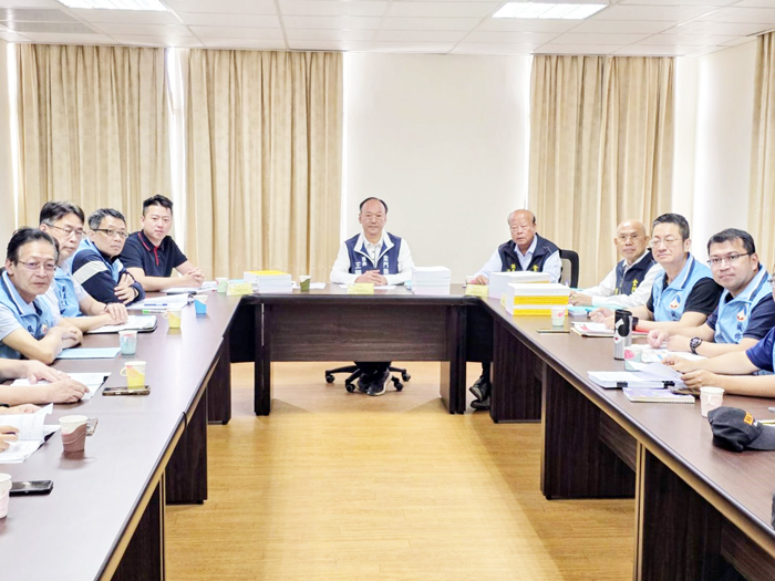 第三審查委員會會議由召集人王國代擔任主席主持。（許峻魁攝）