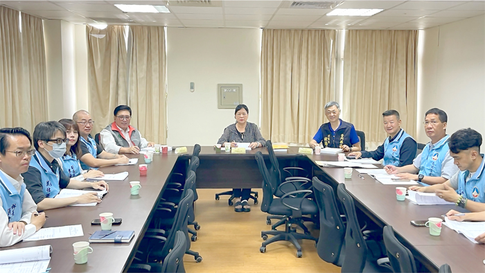 第四審查委員會會議由召集人許玉昭主持。（陳麗妤攝）