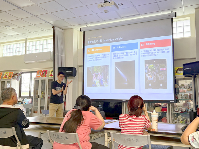 何厝社區開辦12小時的AI影像處理職能培力課程，引領社區成員進入AI影像處理的領域。（銘傳大學金門分部提供）