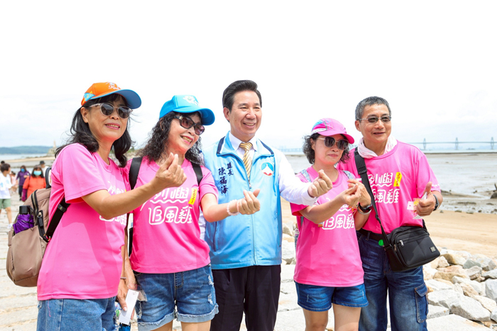 金門縣政府鼓勵民宿用心經營，縣長陳福海歡迎各方遊客造訪金門。（縣府提供）