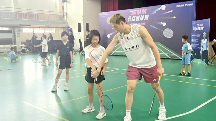 與國手面對面，帶給學子難忘一課。（中正國小提供）