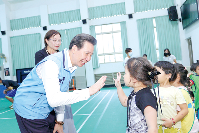 教育政策是縣長陳福海非常重視的施政重點之一。（縣府提供）