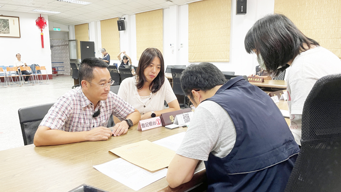 多位議員參選人完成登記作業，將角逐下一屆的議員席次。（民眾提供、許峻魁攝）