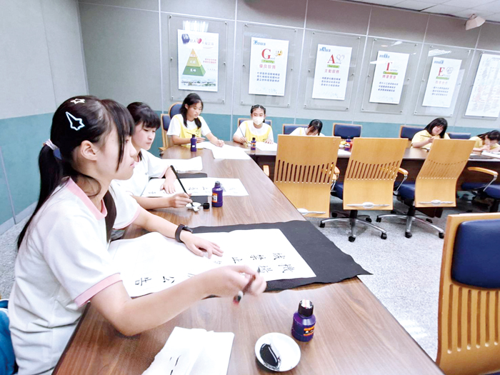 書法比賽。（蔡麗玉攝）