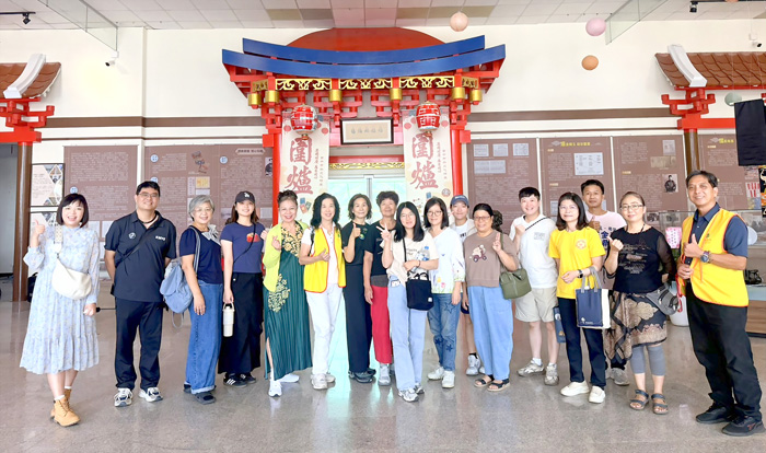 參與音樂會的民眾於金門博物館合影。（民眾提供）