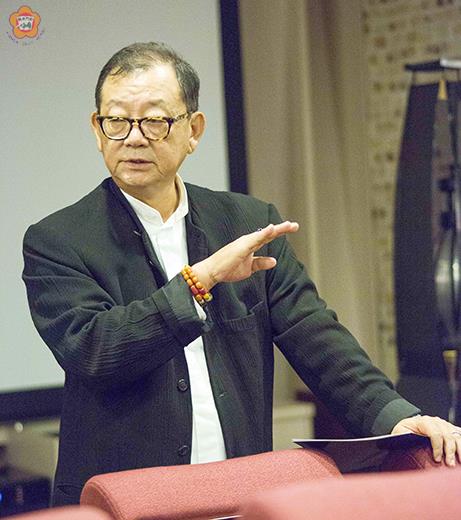   台開集團董事長邱復生要將柏林愛樂好的音樂，同步轉播音樂會實況和金門樂迷分享。（台開集團提供）