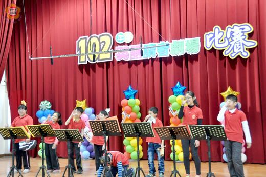 　教育處假金鼎國小活動中心舉辦小學生英語讀者劇場比賽，展現平日教學成果。
（李金鎗攝）