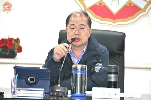   縣府昨召開新春首次「擴大主管會報」，由縣長李沃士主持；縣屬各單位主管均與會。（翁碧蓮攝）