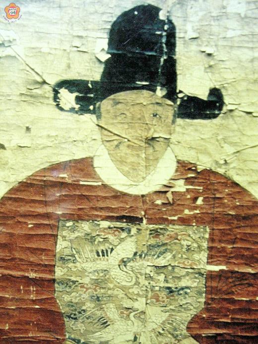   蔡厝蔡復一（圖中畫像）位在同安的故居，地價不低於五億元人民幣；若要贖地改建蔡復一紀念園區，難度巨大！（張建騰攝）