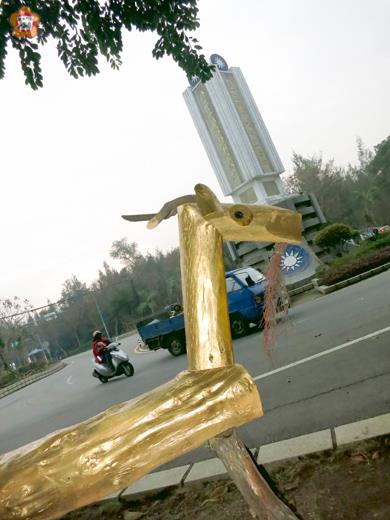 迎羊年洋洋得意
  張建騰／圖文
