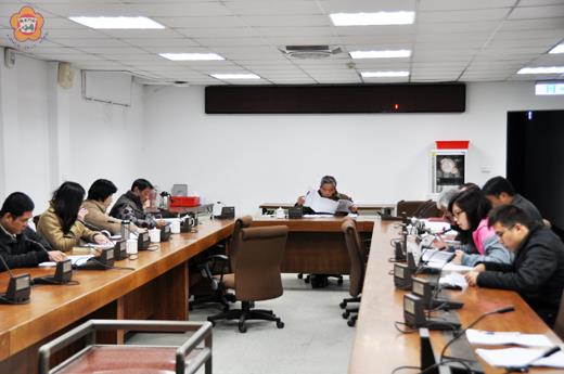  金門縣政府昨日召開因應縣府所有之新北市中和區太武山莊眷舍列為文化資產保存討論會議。（李增汪攝）