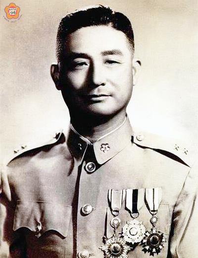 劉鼎漢曾奉胡璉之命重組第十一師，參加過古寧頭金門大捷，襄助指揮過八二三砲戰；主持過國民革命軍陸軍第十八軍軍史的編撰！（劉國青提供）