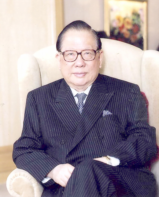 馬來西亞鄉籍僑領丹斯里拿督斯里楊忠禮博士,昨日辭世,金門各界、鄉親追思與懷念他熱愛家鄉、回饋鄉梓的義行。(金大提供照片)