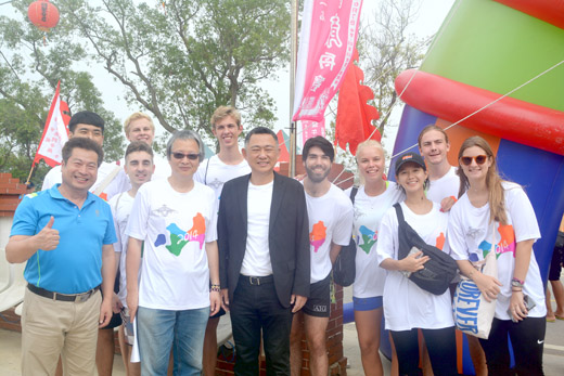 政大國際交換生 體驗划龍舟
圖文/許加泰