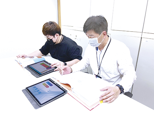 為讓營建業者有更充分時間完成建案,避免工程延宕衍生執照失效問題,縣府加速審照並祭出建照及雜照建築期限自動延長一年措施。(縣府提供)