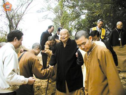 星雲大師將籌建斗門佛光園區興辦教育