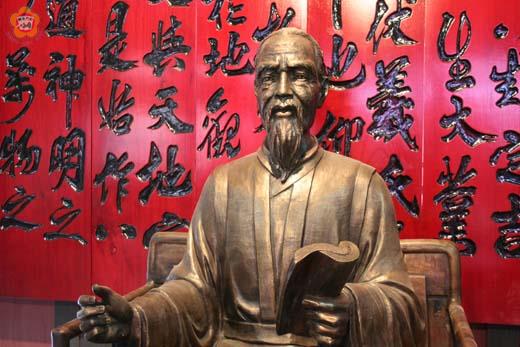 效法先賢浯江書院立朱熹銅像