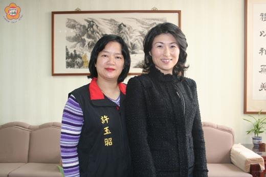 議會雙嬌相見歡!