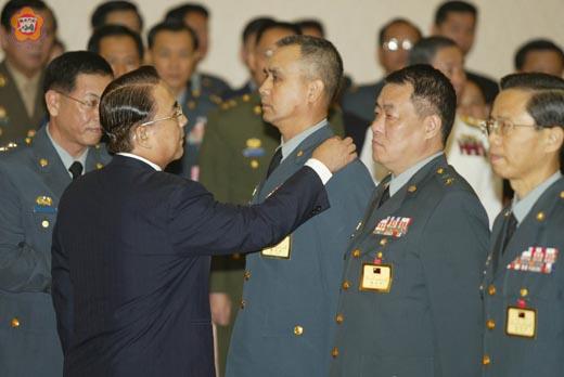 吳有明晉中將金門子弟第四位