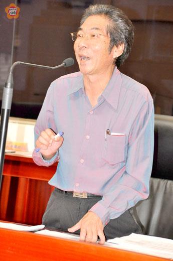 縣議員蔡春生