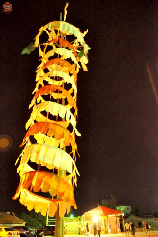   瓊林普渡藉豎幡掛榜以招迎神爽。（張建騰攝）