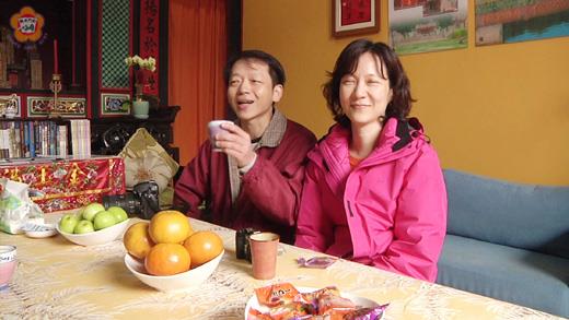   有關馬總統來金HOME STAY是否擾民，該對夫妻住客昨日接受媒體訪談，笑談「轉房」一事，否認過程有任何不愉快，還特別感謝民宿業者的貼心安排。（楊水詠攝）