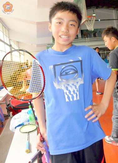 國小五六年級男生組單打的第一名是金湖國小李浩廷。 （張建騰攝）